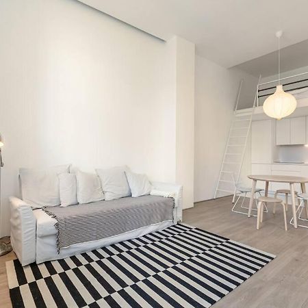 Moderno En El Corazon De Triana Apartment Севиля Екстериор снимка