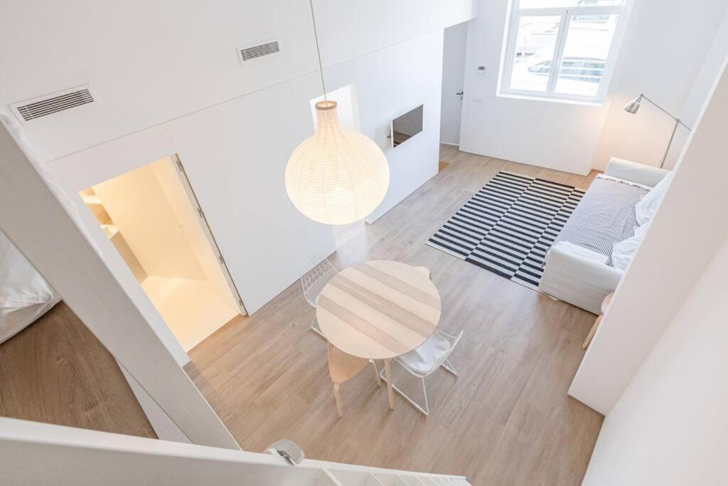 Moderno En El Corazon De Triana Apartment Севиля Екстериор снимка