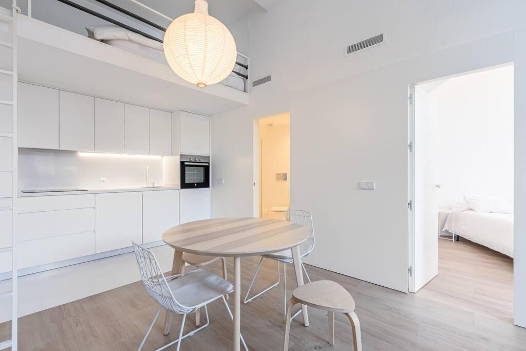 Moderno En El Corazon De Triana Apartment Севиля Екстериор снимка